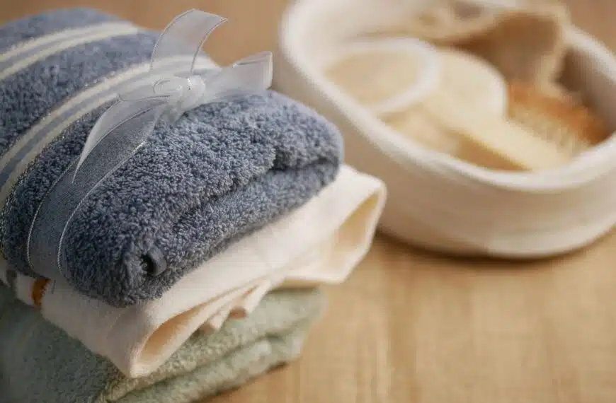 Experience a truly relaxing spa visit with our soft towels and luxurious bath accessories